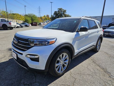 Certified 2023 Ford Explorer XLT w/ Equipment Group 202A image 8