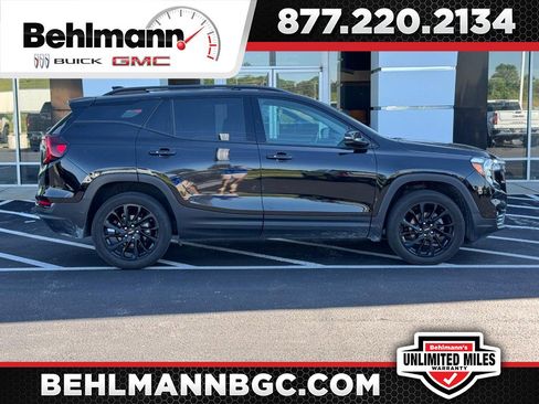 Used 2024 GMC Terrain SLT w/ Elevation Edition AWD/4WD image 1