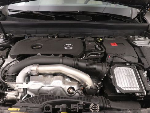 New 2026 Mercedes-Benz GLB 250 image 11