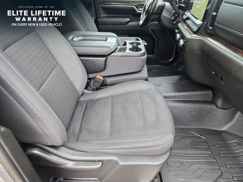 Used 2024 GMC Sierra 3500 SLE w/ SLE Value Package AWD/4WD image 14