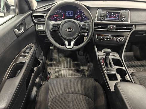 Used 2016 Kia Optima LX FWD image 4