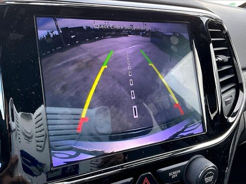 Used 2019 Jeep Grand Cherokee Altitude image 22