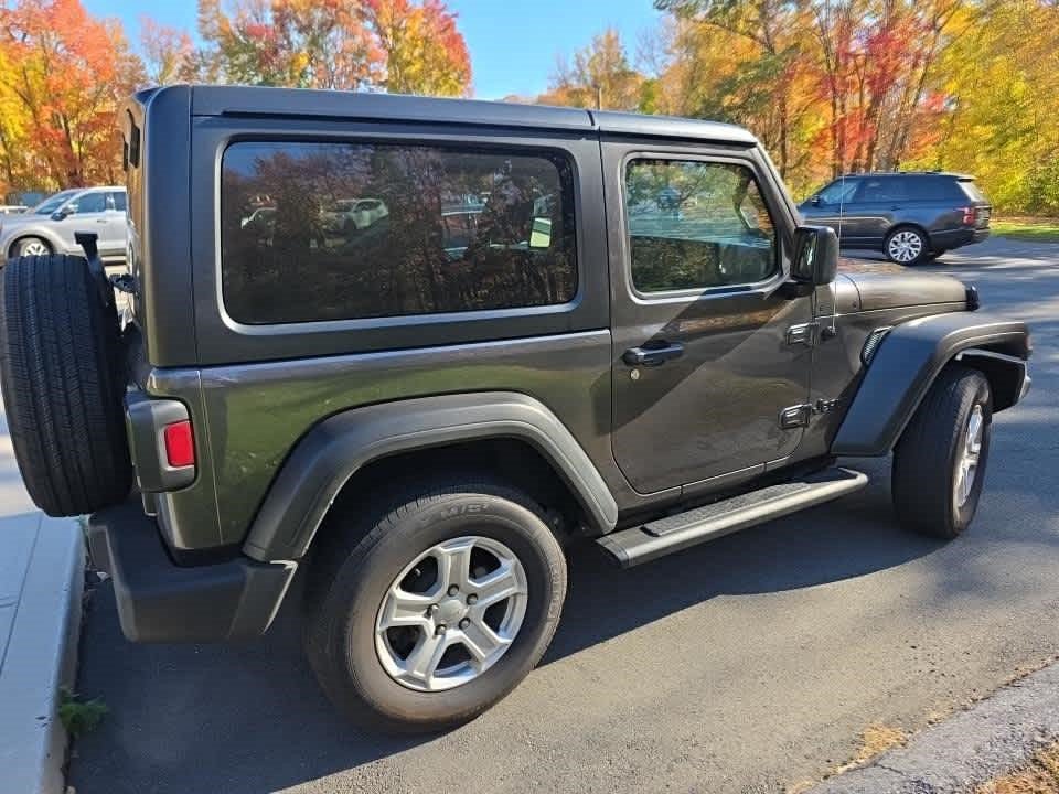 Used 2023 Jeep Wrangler Sport AWD/4WD image 4