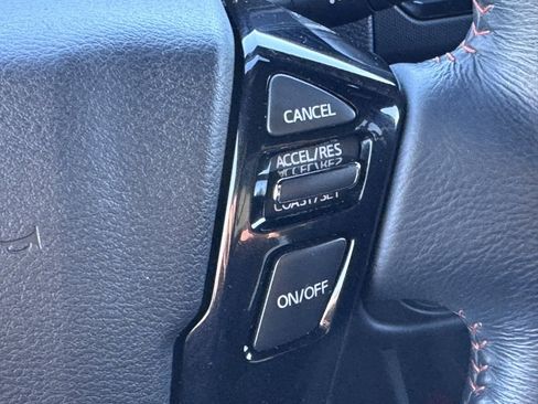 Used 2023 Nissan Frontier PRO-4X w/ Tow Package image 8