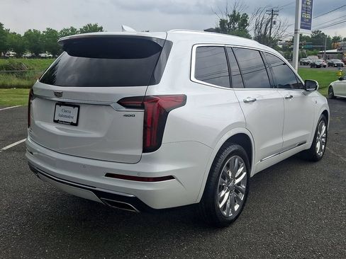 Used 2024 Cadillac XT6 Premium Luxury AWD/4WD image 9