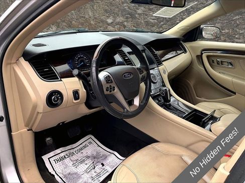 Used 2018 Ford Taurus Limited FWD image 12