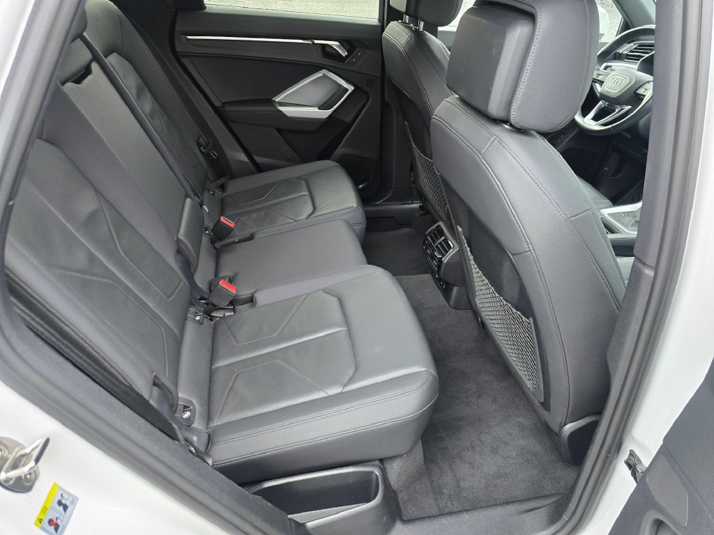 Used 2024 Audi Q3 2.0T Premium AWD/4WD image 14