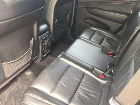 Used 2011 Jeep Grand Cherokee Laredo AWD/4WD image 41