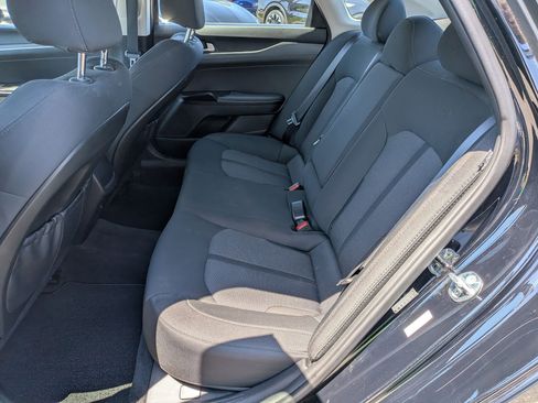 Used 2023 Kia K5 LXS FWD image 29