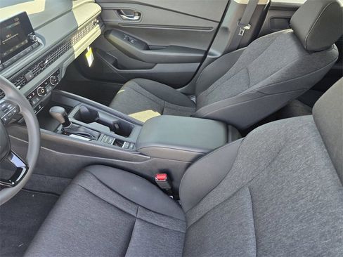 Used 2024 Honda Accord EX image 19
