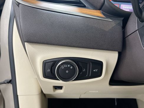 Used 2015 Lincoln MKC FWD w/ Equipment Group 102A Reserve image 19