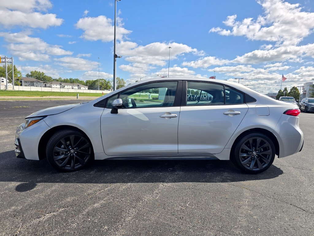 Certified 2023 Toyota Corolla SE FWD image 12