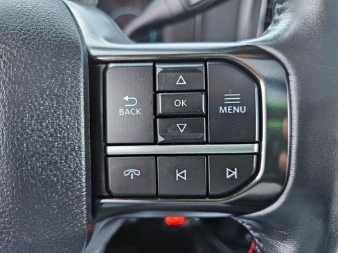 Used 2025 Ford F250 Platinum w/ FX4 Off-Road Package image 64