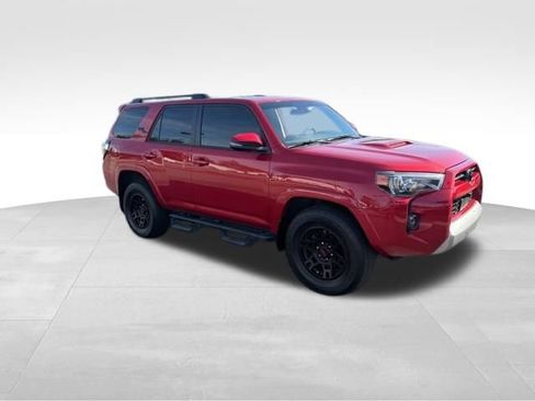 Used 2023 Toyota 4Runner TRD Off-Road Premium w/ Off Road Premium Plus Package AWD/4WD image 11