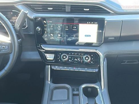 Certified 2024 GMC Sierra 2500 Denali w/ Denali Reserve Package image 11