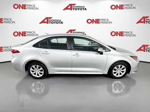 Certified 2025 Toyota Corolla LE FWD image 9