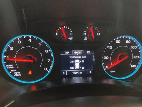 Used 2019 Chevrolet Equinox LS w/ LS Convenience Package FWD image 23