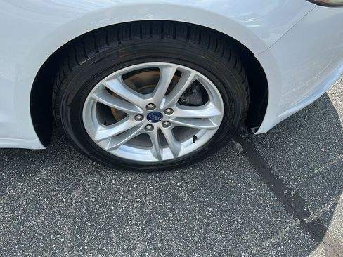 Used 2018 Ford Fusion S FWD image 7