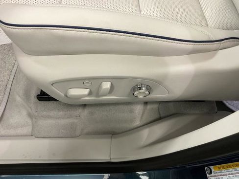 New 2026 Buick Enclave Avenir AWD/4WD image 14