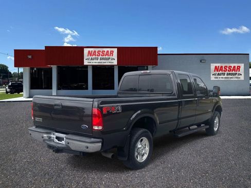 Used 2006 Ford F250 Lariat AWD/4WD image 4