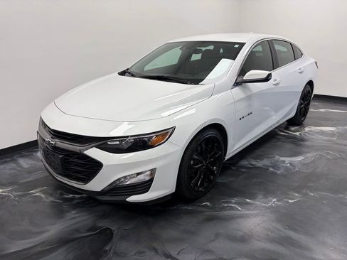 Used 2024 Chevrolet Malibu LT w/ Sport Edition image 18