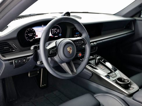 Certified 2025 Porsche 911 Carrera S RWD image 4