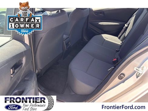 Used 2022 Toyota Corolla LE FWD image 15