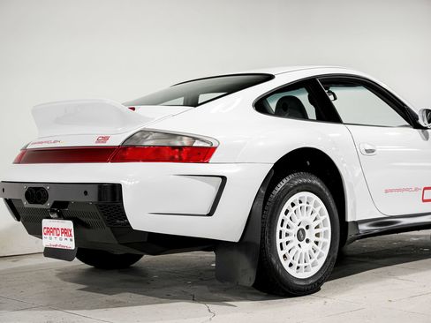 Used 2003 Porsche 911 Carrera 4S AWD/4WD image 38