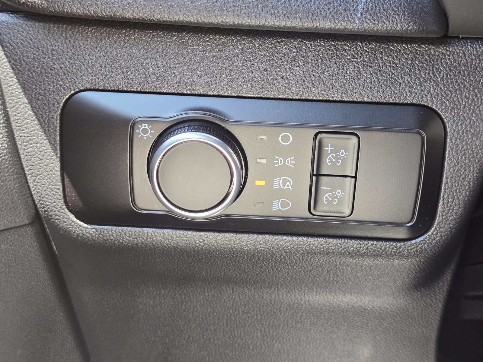 Used 2025 Ford Escape ST-Line AWD/4WD image 27