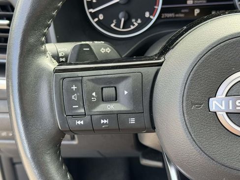 Used 2023 Nissan Rogue SV w/ SV Premium B Package AWD/4WD image 11