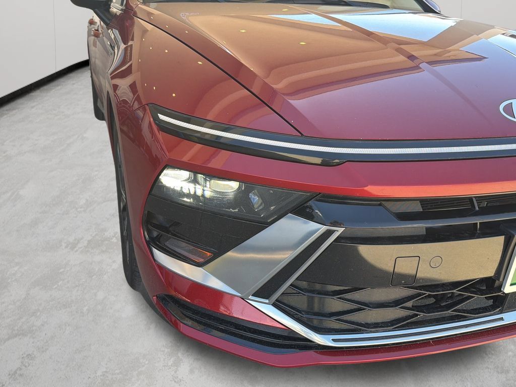 Used 2025 Hyundai Sonata SEL FWD image 49