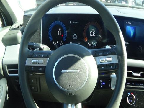 Used 2025 Hyundai Sonata SEL FWD image 19
