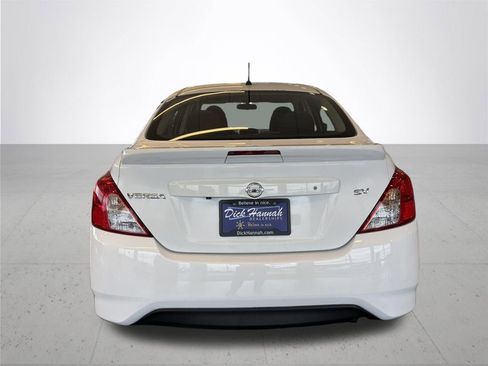 Used 2019 Nissan Versa SV FWD image 9