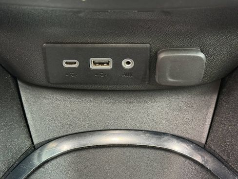 Used 2024 Chevrolet Malibu LT FWD image 36