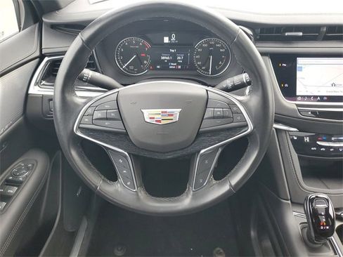 Certified 2023 Cadillac XT5 Premium Luxury w/ LPO, Floor Liner Package image 31