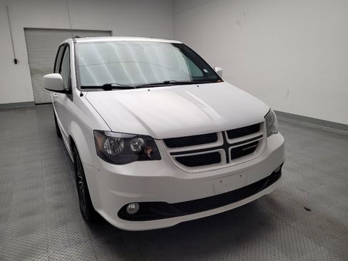 Used 2017 Dodge Grand Caravan GT image 14