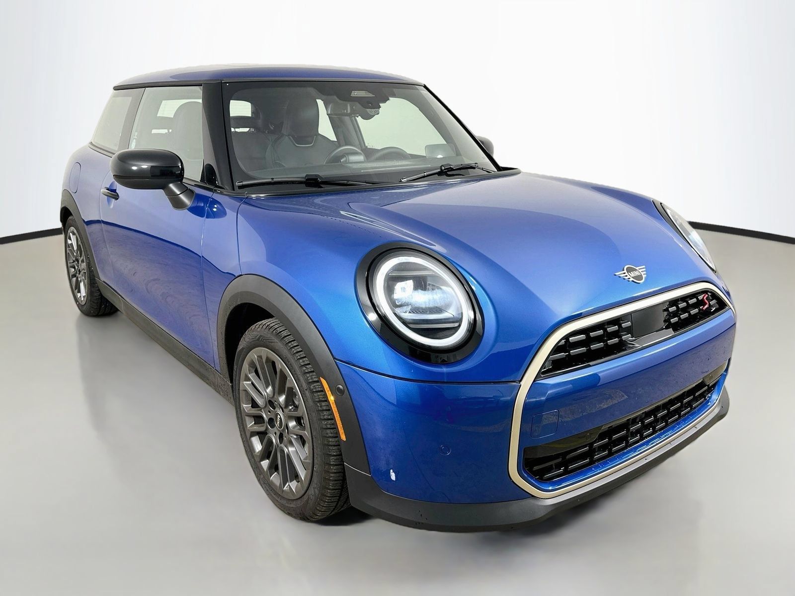 New 2026 MINI Cooper S FWD image 3