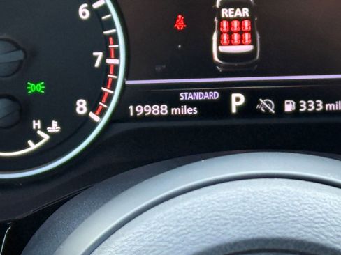 Certified 2024 Nissan Pathfinder SV w/ Black Appearance Package image 18