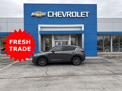 Used 2017 MAZDA CX-5 Touring w/ Preferred Equipment Package AWD/4WD image 2