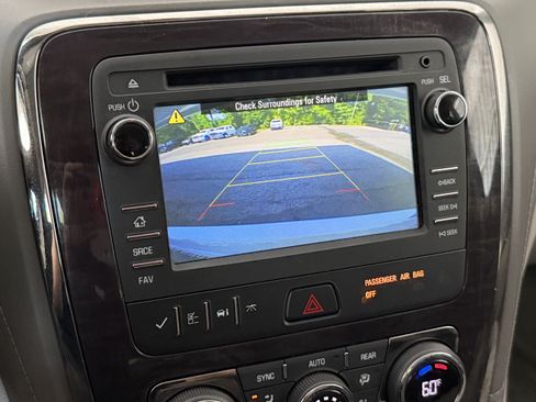 Used 2017 Buick Enclave Convenience FWD image 23