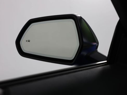 Used 2023 Chevrolet Camaro SS RWD image 16