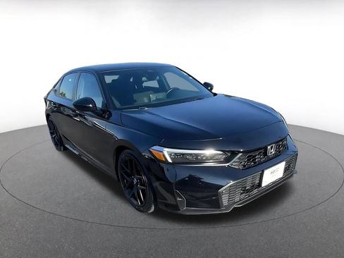 Used 2025 Honda Civic Sport image 3