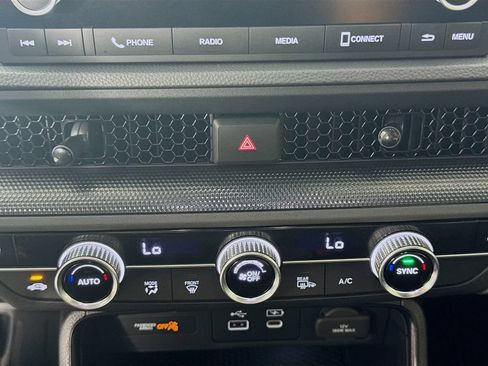 Used 2025 Honda CR-V Sport image 17
