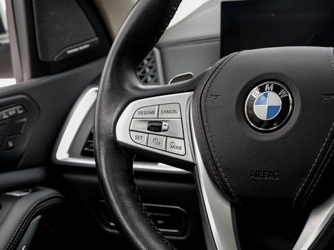 Used 2024 BMW X7 xDrive40i w/ Premium Package image 14