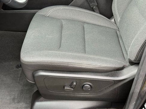 Used 2022 RAM 1500 Big Horn AWD/4WD image 36
