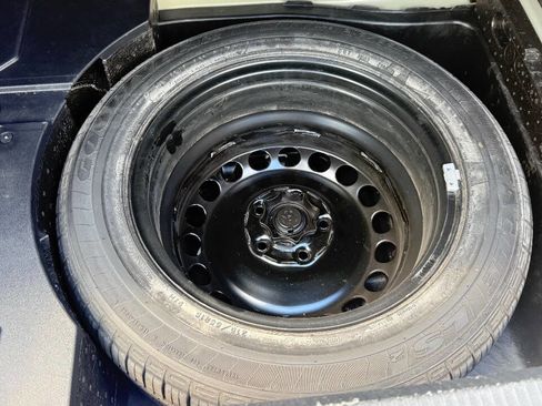 Used 2012 Volkswagen CC Sport image 32