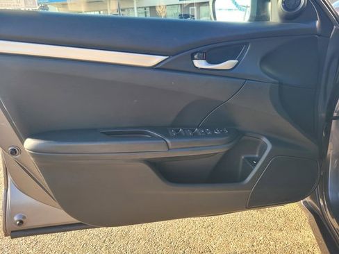 Used 2021 Honda Civic Sport image 18