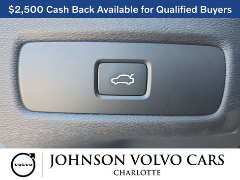 New 2026 Volvo XC60 B5 Plus w/ Protection Package Premier image 27