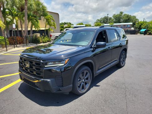 New 2026 Honda Pilot Sport image 10
