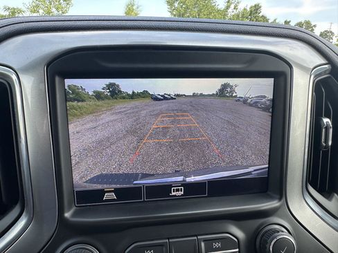 Used 2021 Chevrolet Silverado 1500 RST w/ Convenience Package II AWD/4WD image 32
